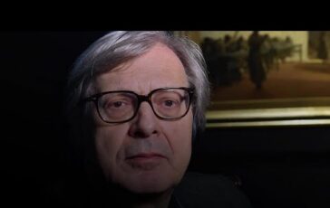 Vittorio Sgarbi ricoverato a Roma in terapia intensiva 364x230