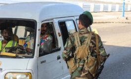 Yemen tv Esplosioni ad Aden aeroporto sotto attacco di missili Houthi 265x160