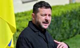 Zelensky risponde a Trump Ucraina sceglie il suo presidente. Elezioni se ce tregua di 2 mesi 265x160