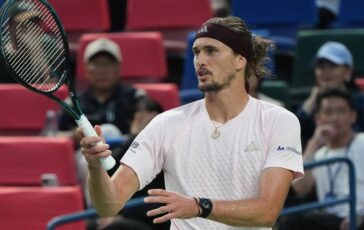 Zverev ko in semifinale a Shanghai e Sinner ringrazia 364x230
