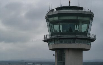 Anomalie nella trasmissione dati frenano il volo in Italia