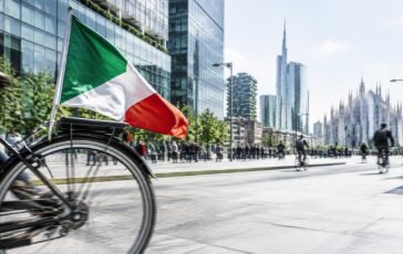 Appello a Milano per Ilaria Salis e la controversia al centro Lambretta
