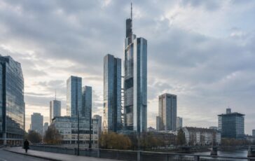 BCE autorizza UniCredit a superare il 30 % in Commerzbank