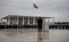 Brasile, risultato elettorale: Bolsonaro davanti ma senza maggioranza