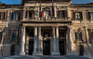 Casini si dimette: 44 anni di Parlamento e addio alle elezioni