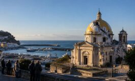 Chiesa del XVII secolo a Forio danneggiata da fulmine, zona 1 sotto allerta arancione