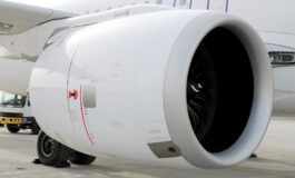 Aereo C919 in fase di verifica all'aeroporto di Qingdao Jiaodong, Cina.