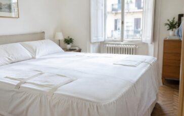 Donna fermata a Milano, il padre trovato imbavagliato in casa