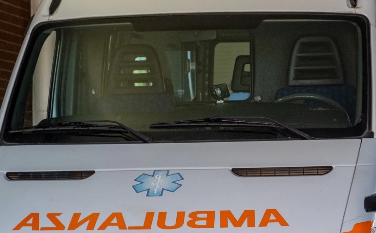 Incidente nella Bergamasca: 16enne in monopattino travolto da un'auto