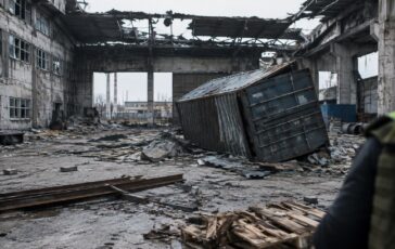 Droni ucraini colpiscono Belgorod e Perm: 3 vittime e centinaia di danni