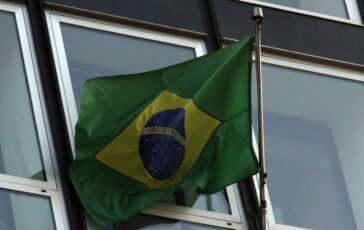 La fuga di Bolsonaro negli Usa: 