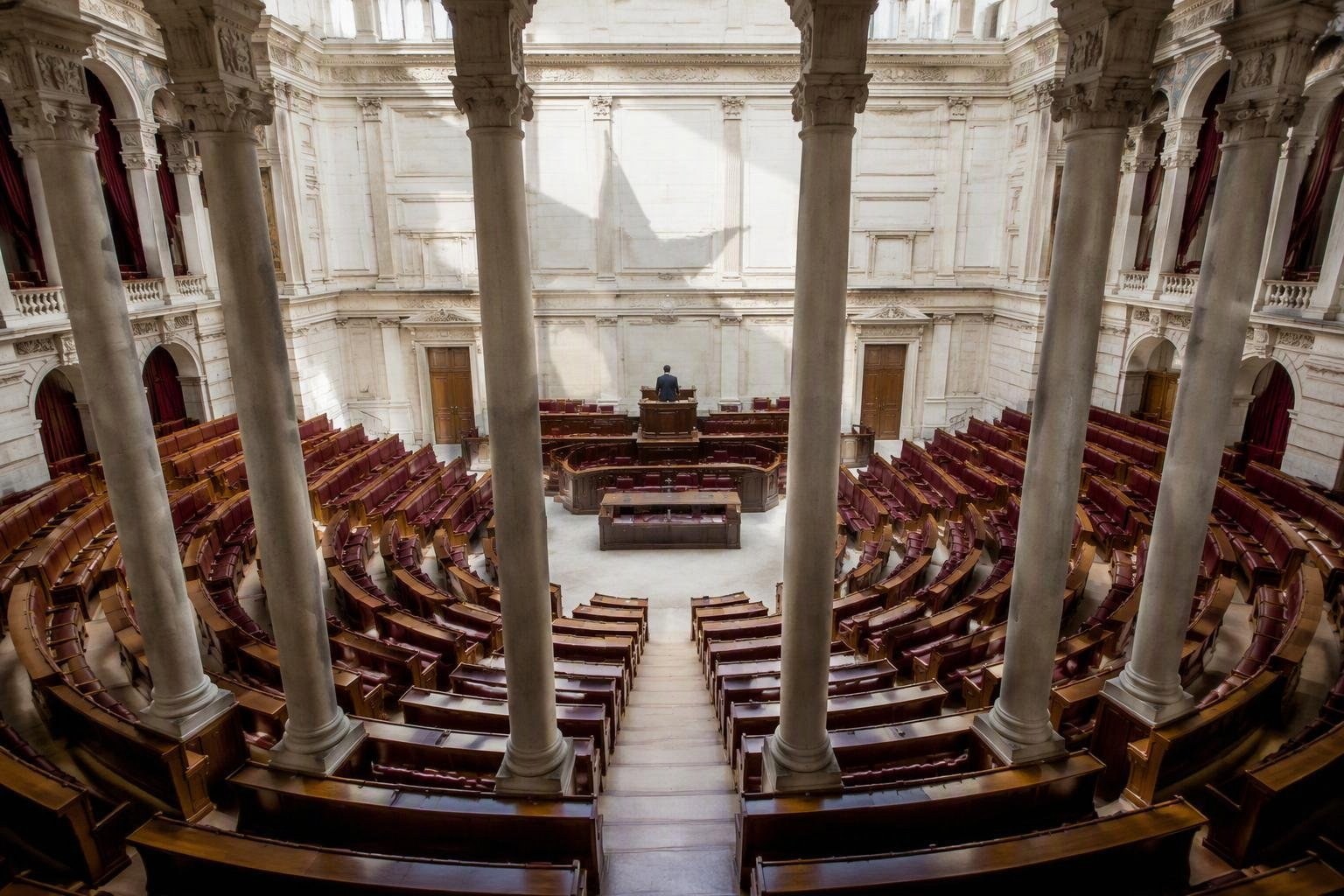 Legge elettorale e voto di fiducia: il nodo di Montecitorio