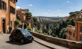 Microcar nera, due autori sospettati: sei persone aggredite a Roma