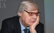 Sgarbi fuori dalla terapia intensiva, come sta il critico