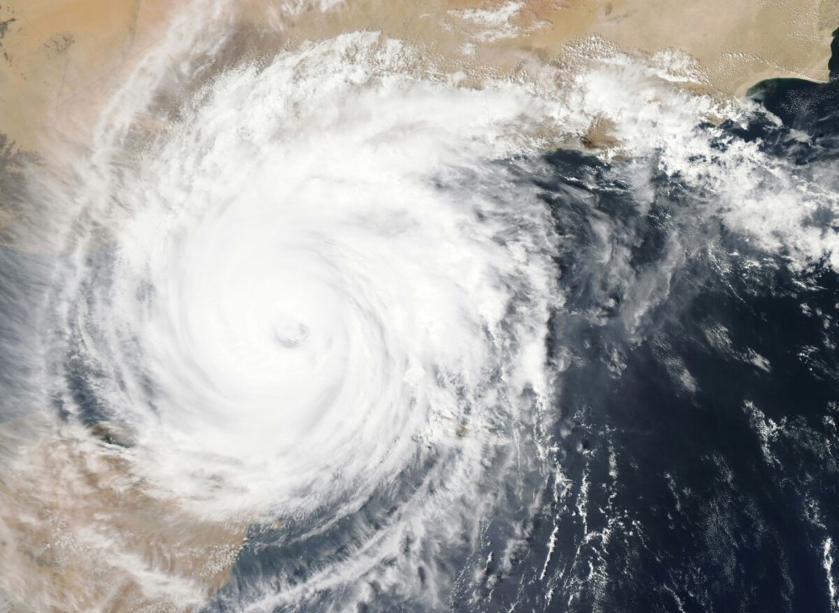 Super El Nino, è allerta in tutto il mondo: rischio siccità e alluvioni, le previsioni meteo