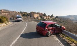Tragedia a Cascina: la piccola di sette anni travolta da un'auto