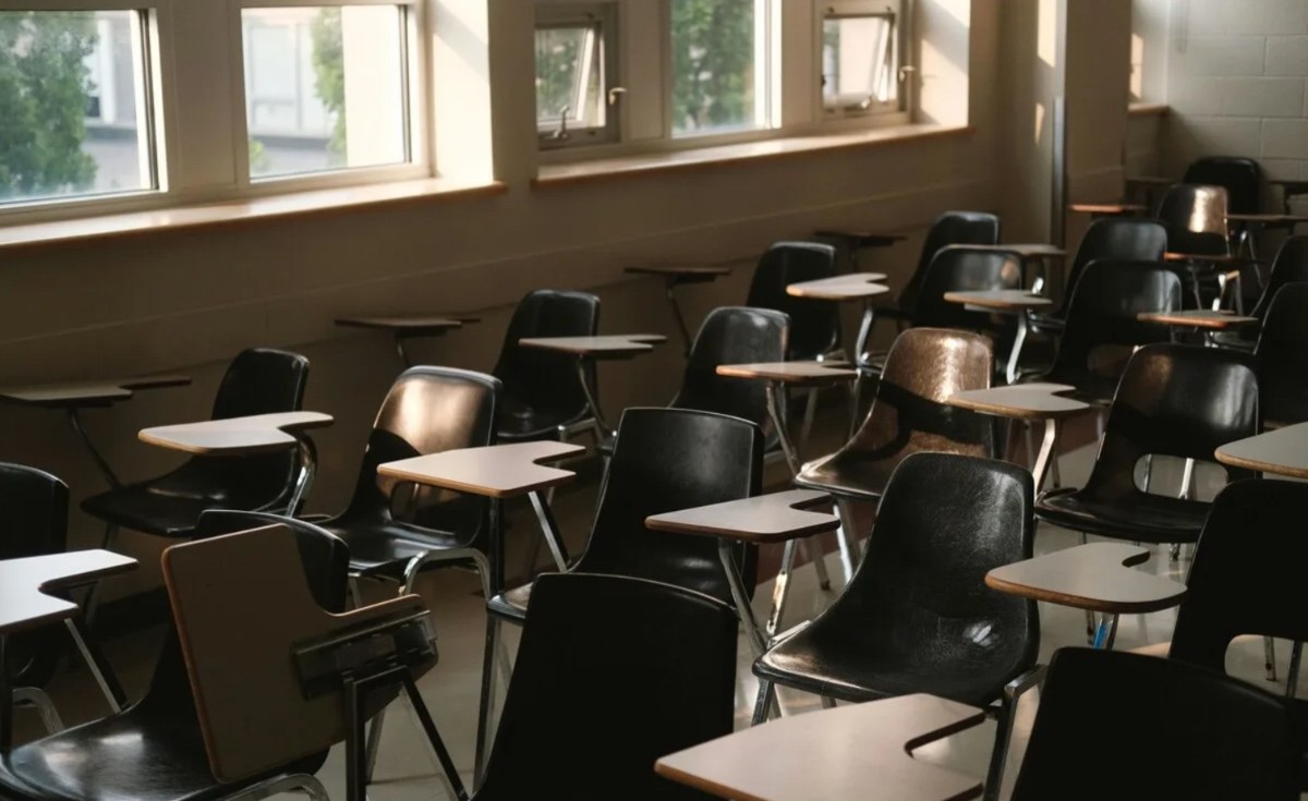 Treviso, farmaci nelle borracce dei compagni: quattro studenti minorenni rischiano la sospensione