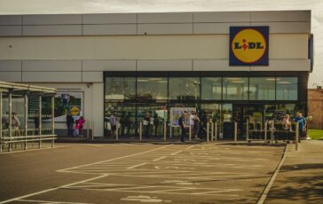 "Un topo nel sacchetto di arachidi Lidl", la segnalazione choc di una cliente