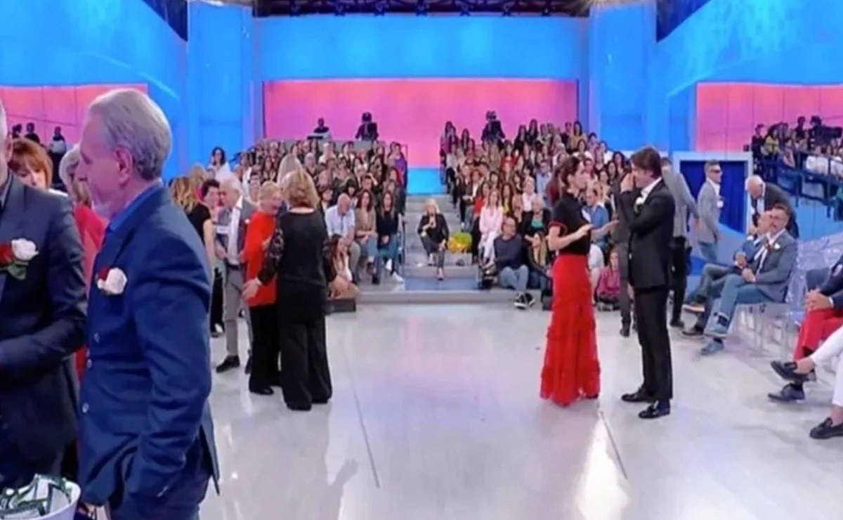 Uomini e Donne, anticipazioni: Gemma delusa da Fabio, Marina in lacrime e il ritorno emozionante