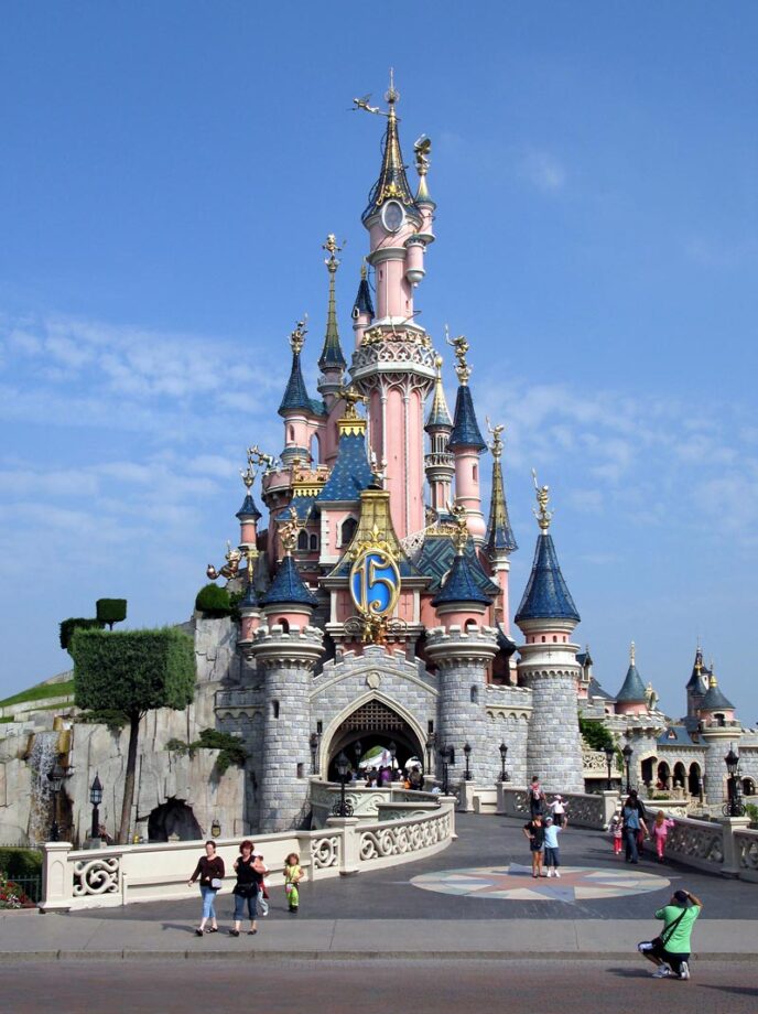 Come prenotare un pacchetto vacanza per Disneyland Paris