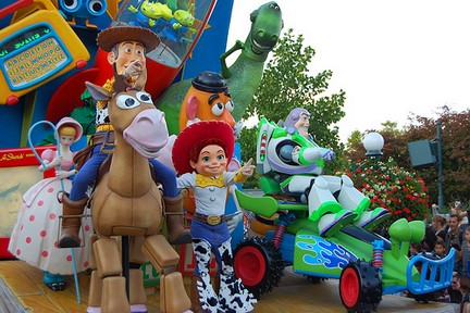 Vacanze gratis con bambini a Disneyland Paris