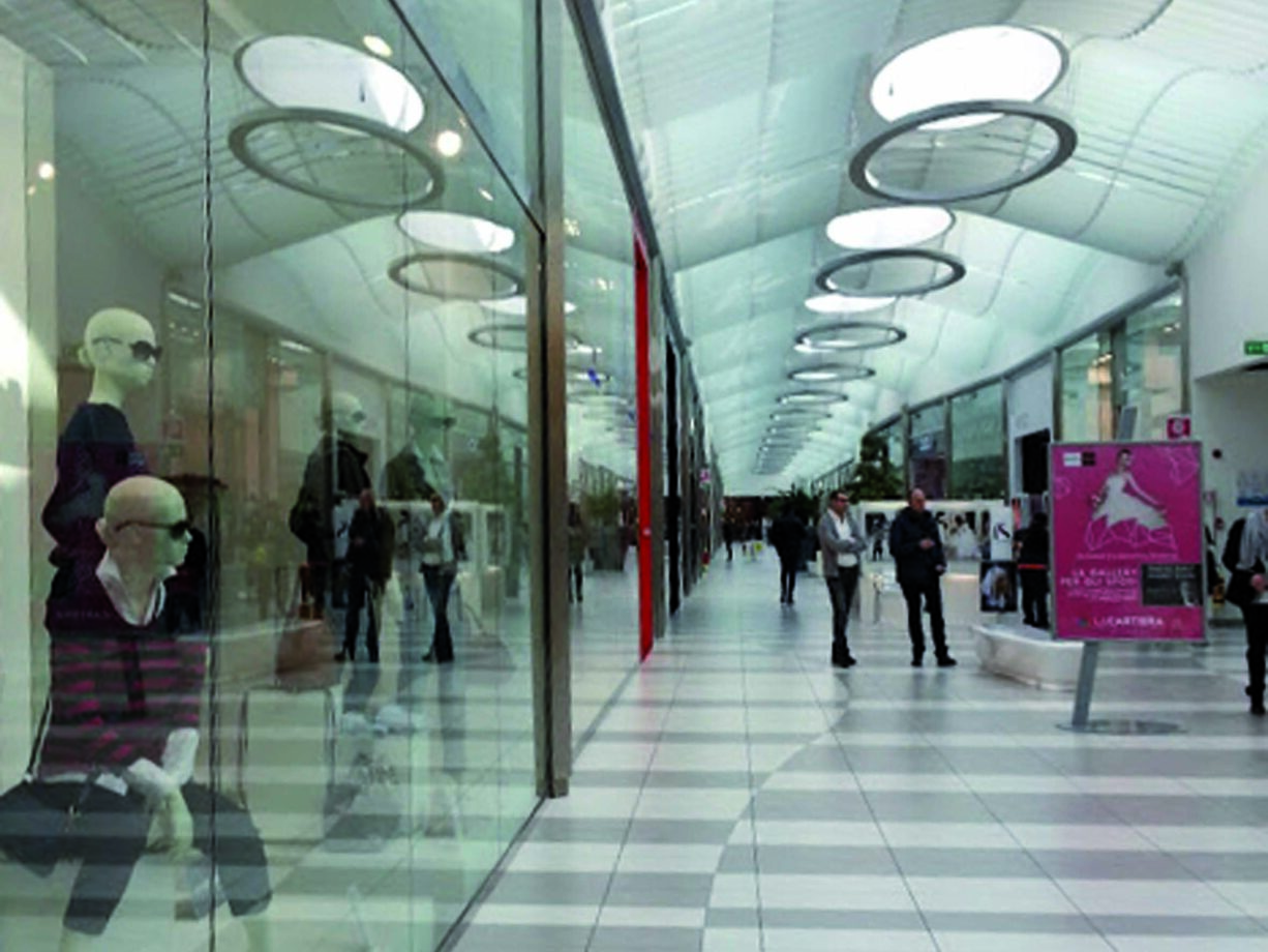 Centro Commerciale Bonola aperto 1 gennaio