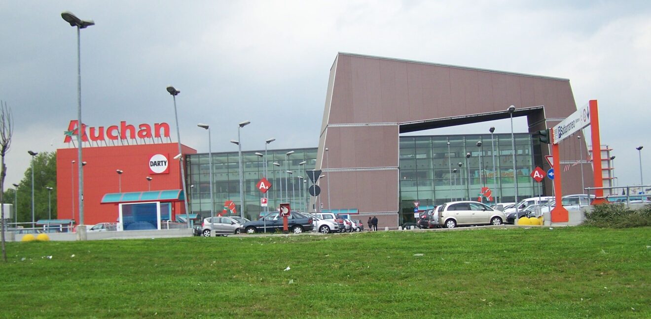 Auchan Napoli aperto giovedì grasso 12 febbraio 2015?