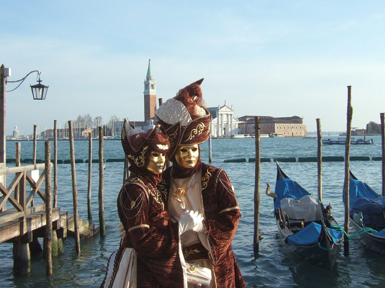 ci sono offerte  hotel Carnevale Venezia 2015 su Venere ?