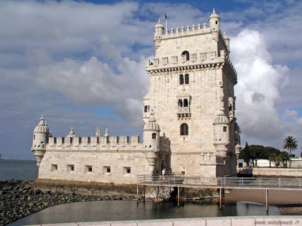 Offerte volo + hotel Lisbona eDreams San Valentino 2015