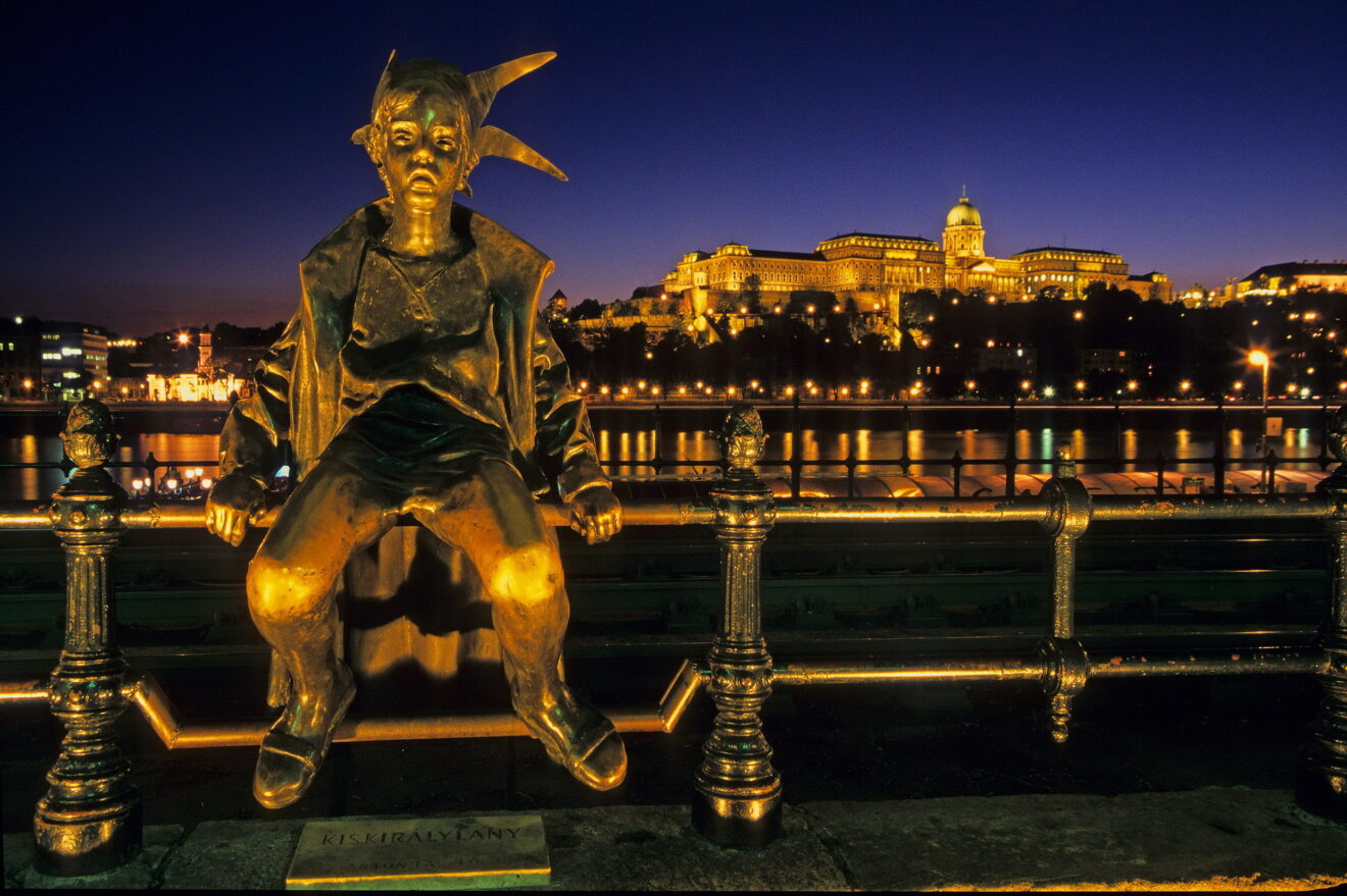 Come si dice ti amo a Budapest weekend romantico volo Edreams