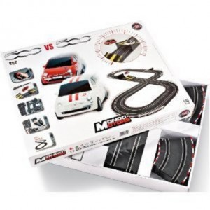 Per lui la velocissima pista di macchinine MONDO PISTA FIAT 500 a soli 44.01 euro , con il quale gareggiare insieme al proprio amichetto o magari sfidare il proprio papà!
