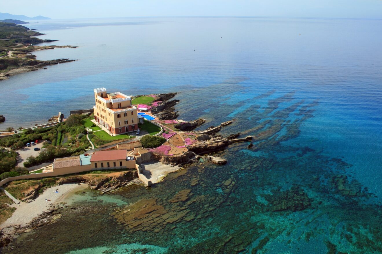 Migliori hotel 4 stelle Trivago Sardegna Settembre 2015