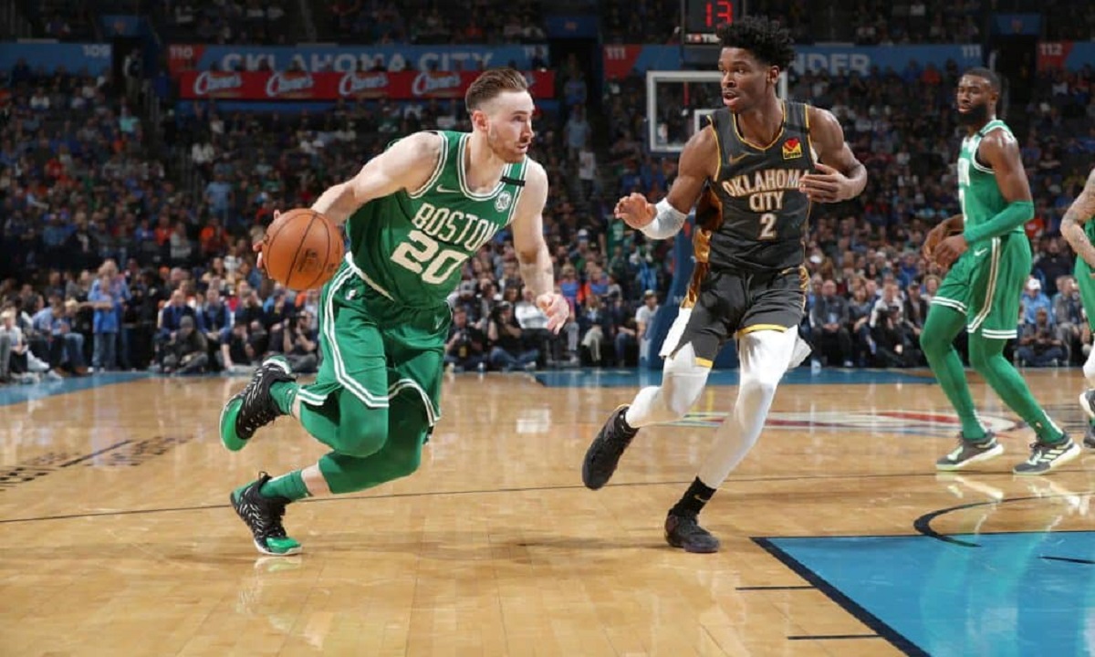 Giocatori di Basket: Eroi Senza Mantello del Campo di Gioco