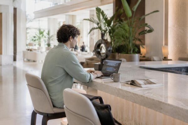 Hotel online: come prenotare in sicurezza e sfruttare price match e cancellazioni flessibili