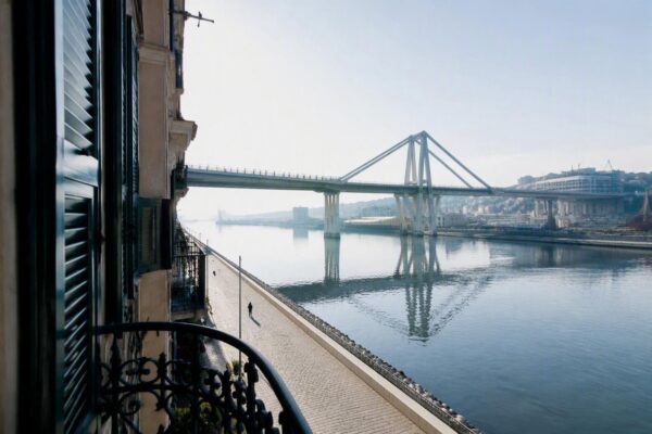 Ponte Morandi: otto anni dopo il crollo, Genova onora le vittime e riflette sulle responsabilità