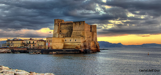 Coupon sconto per un soggiorno per due persone a Napoli