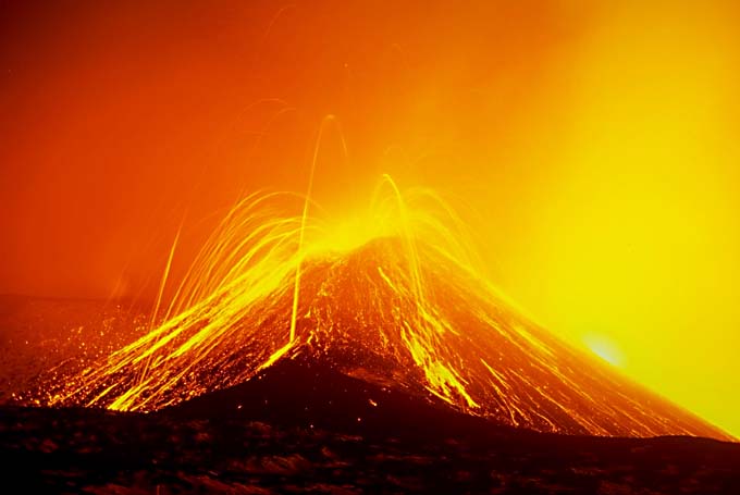 Sconti Palermo per escursione di coppia sull’Etna con guida e degustazione prodotti tipici