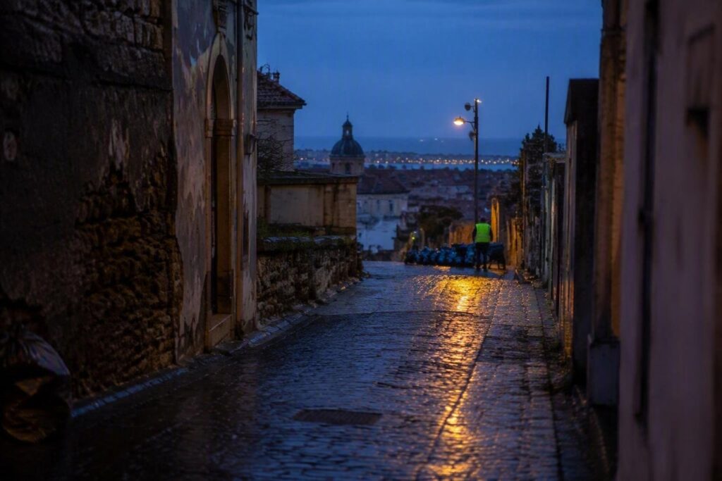 Scmc e Comune di Acireale in azione per ripristinare il decoro urbano