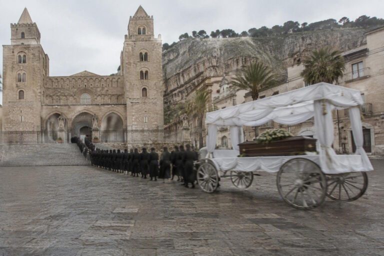 Funerali di Arcangelo Giammartino: dettagli e commemorazione a Cefalù