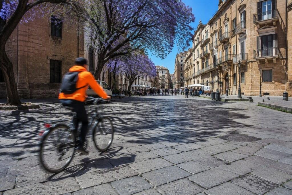Quando il favore sostituisce il diritto nella politica meridionale