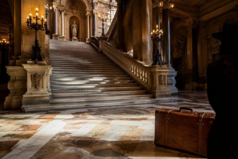 Regole del galateo nei teatri di Palermo: Massimo, Politeama e Biondo