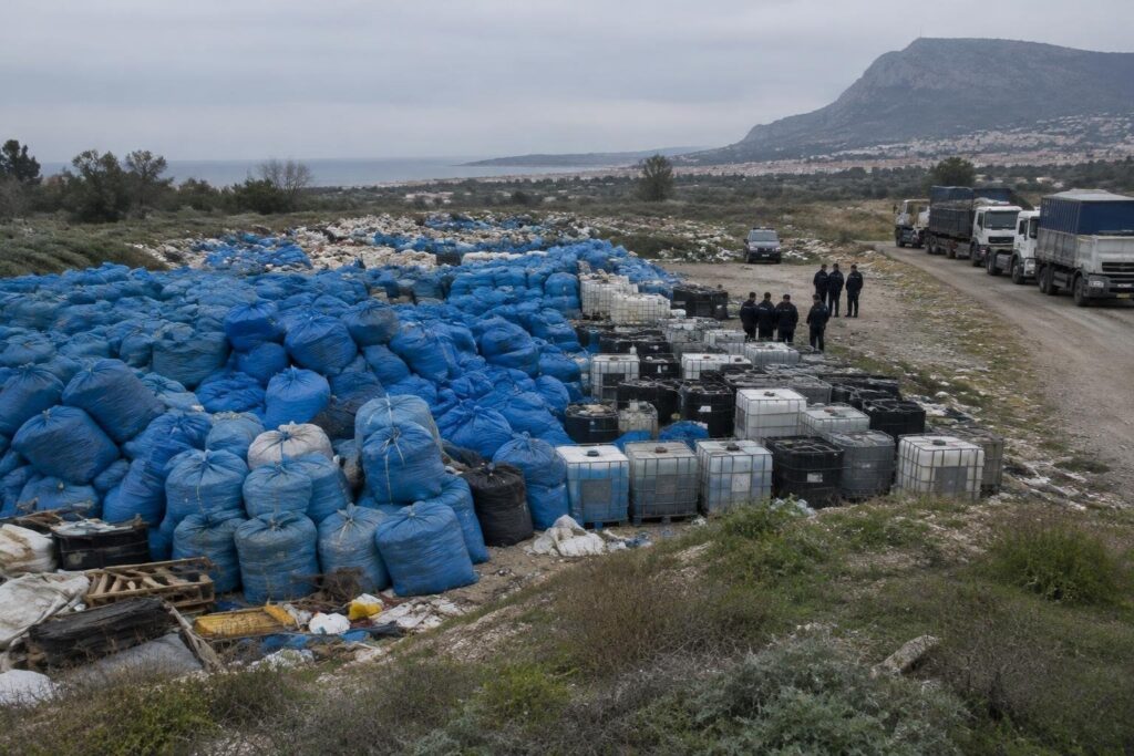 Operazione ambientale: 9 denunciati e sequestri per 5000 mq di rifiuti