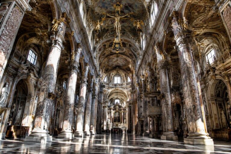 Scopri la Casa Professa, la chiesa più riccamente decorata di Sicilia