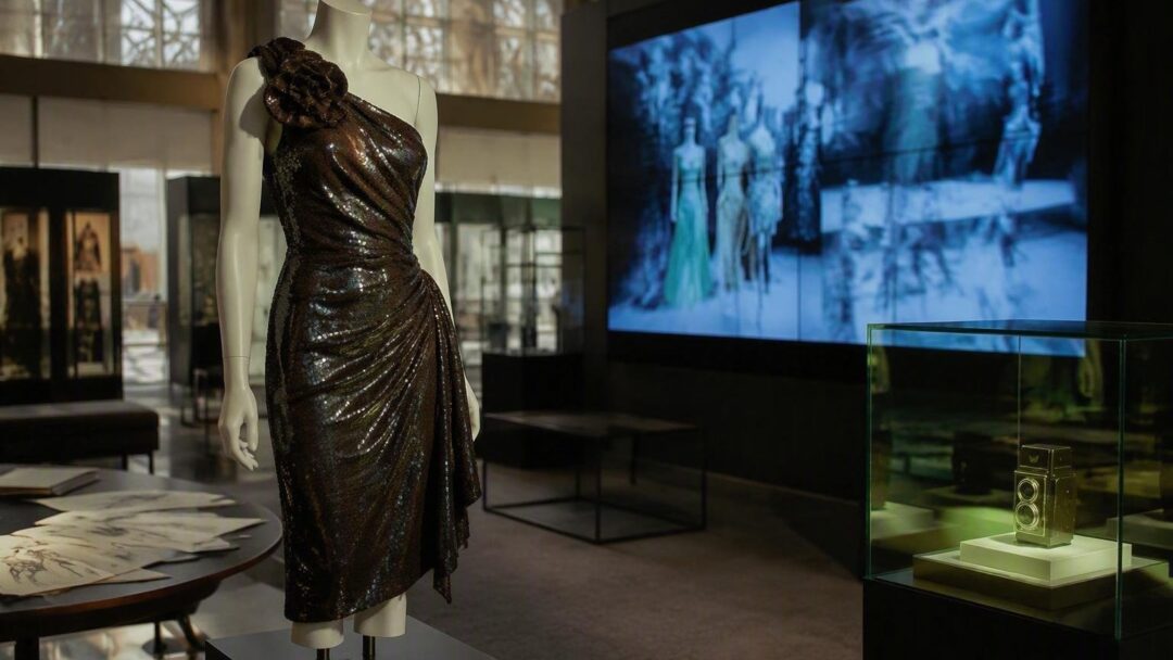 Il diavolo veste Prada 2: mostra interattiva e debutto su Disney+