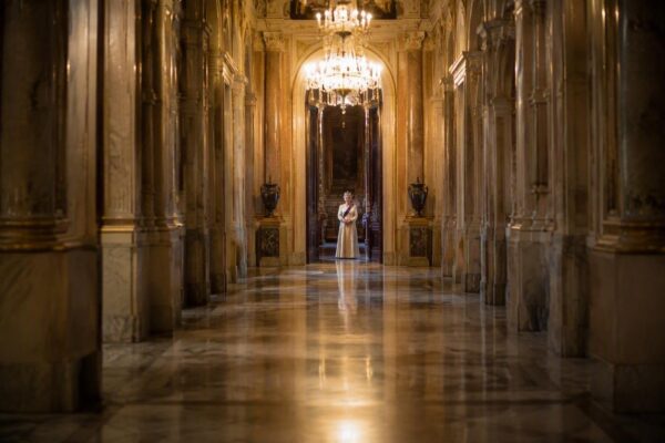 Linguaggio del corpo reale: come leggere segnali e alleanze