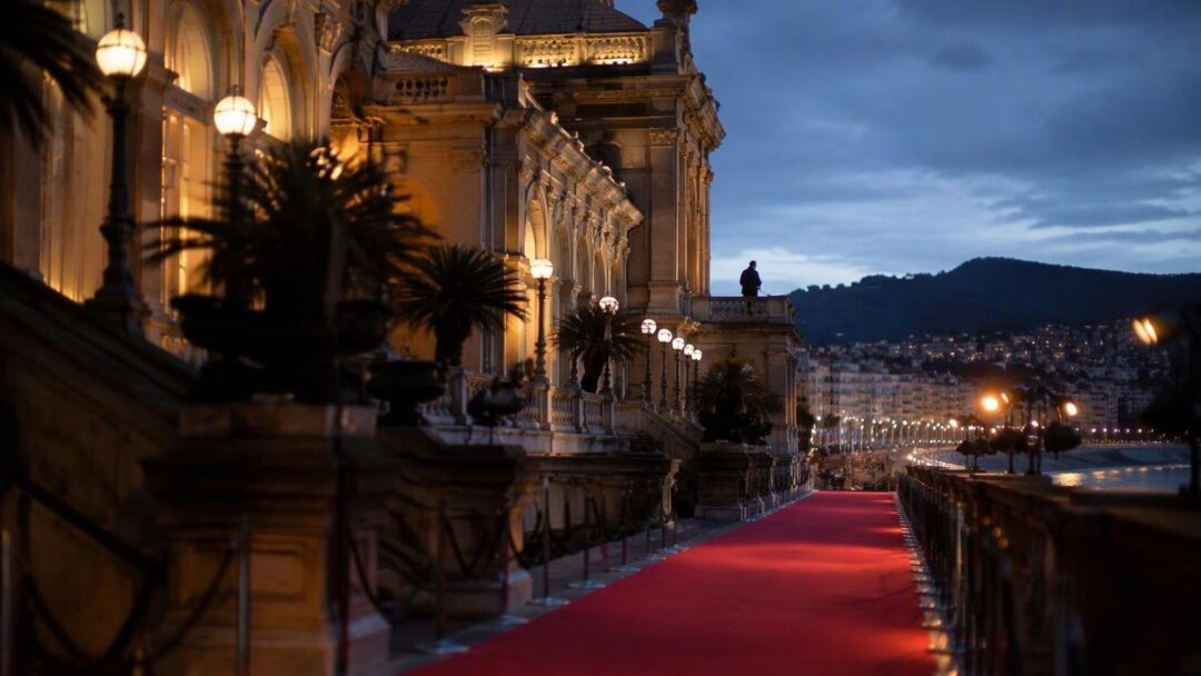 San Sebastián 2026: focus su film spagnoli e stile di Naomi Watts