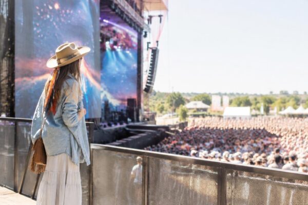 Guida smart al festival: stile, beauty e connessioni