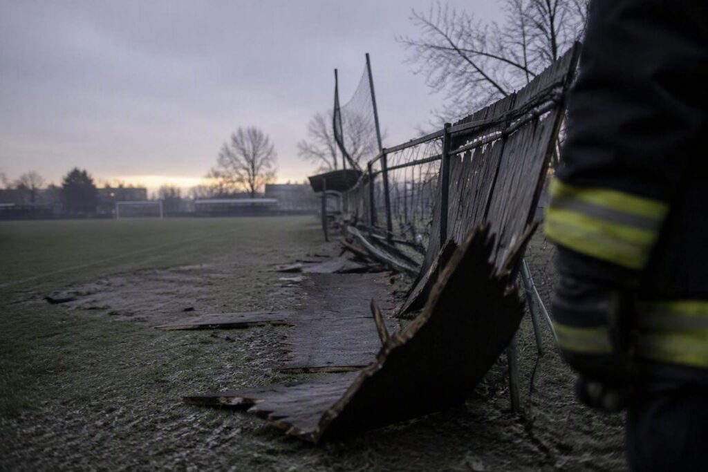 Esplosione a Pietralunga: un ferito e danni strutturali al campo sportivo