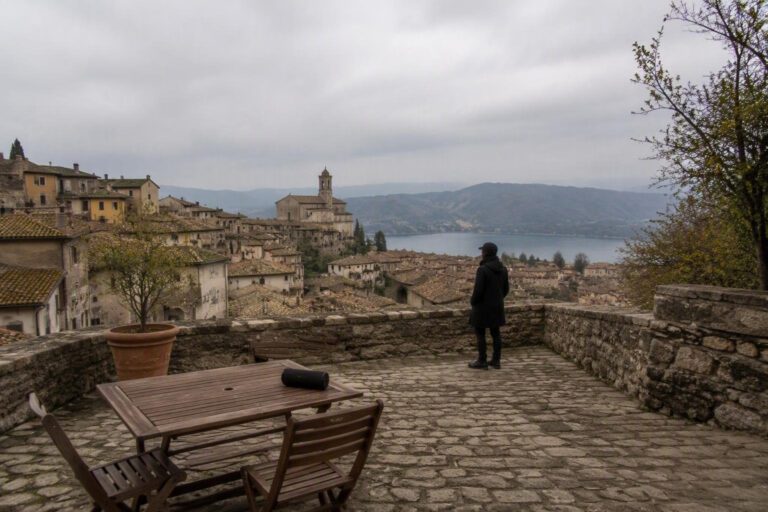 Monte del Lago ospita il Festival delle Corrispondenze con incontri su vero e falso