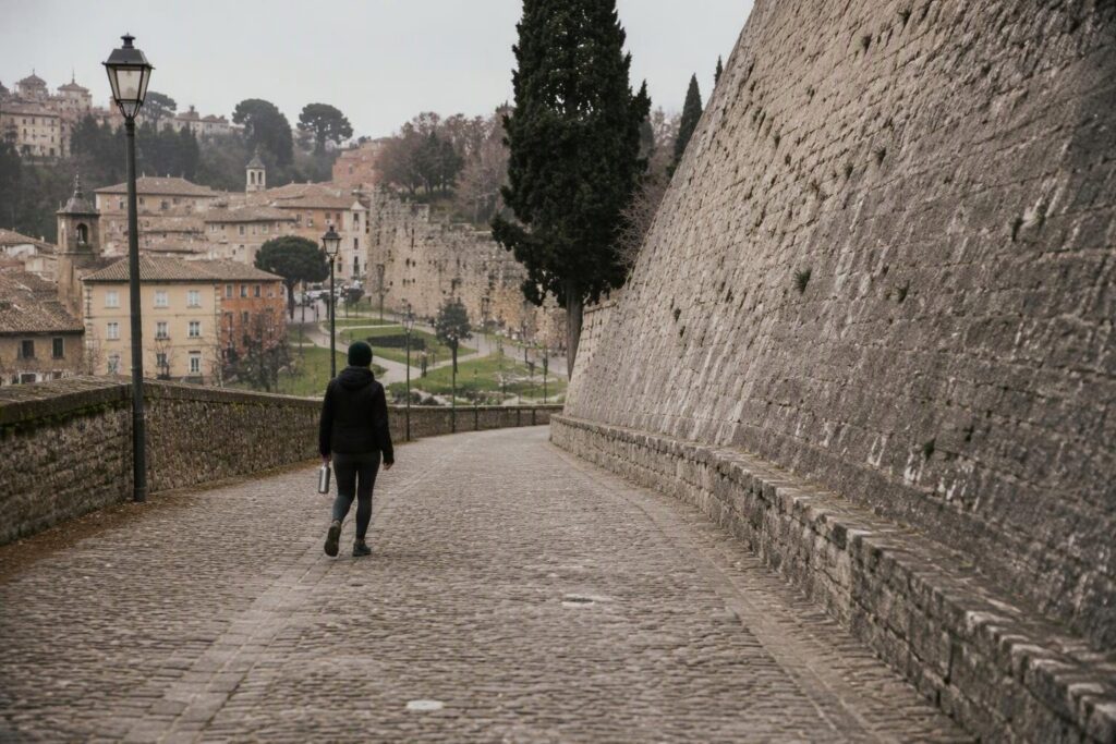 Itinerari di benessere a Perugia tra cammini e parchi